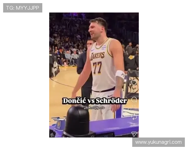 记者曝施罗德场上怒怼东契奇当